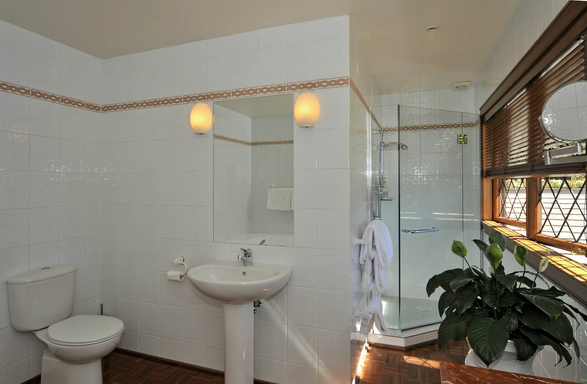 Lake Taupo Lodge Ngoại thất bức ảnh